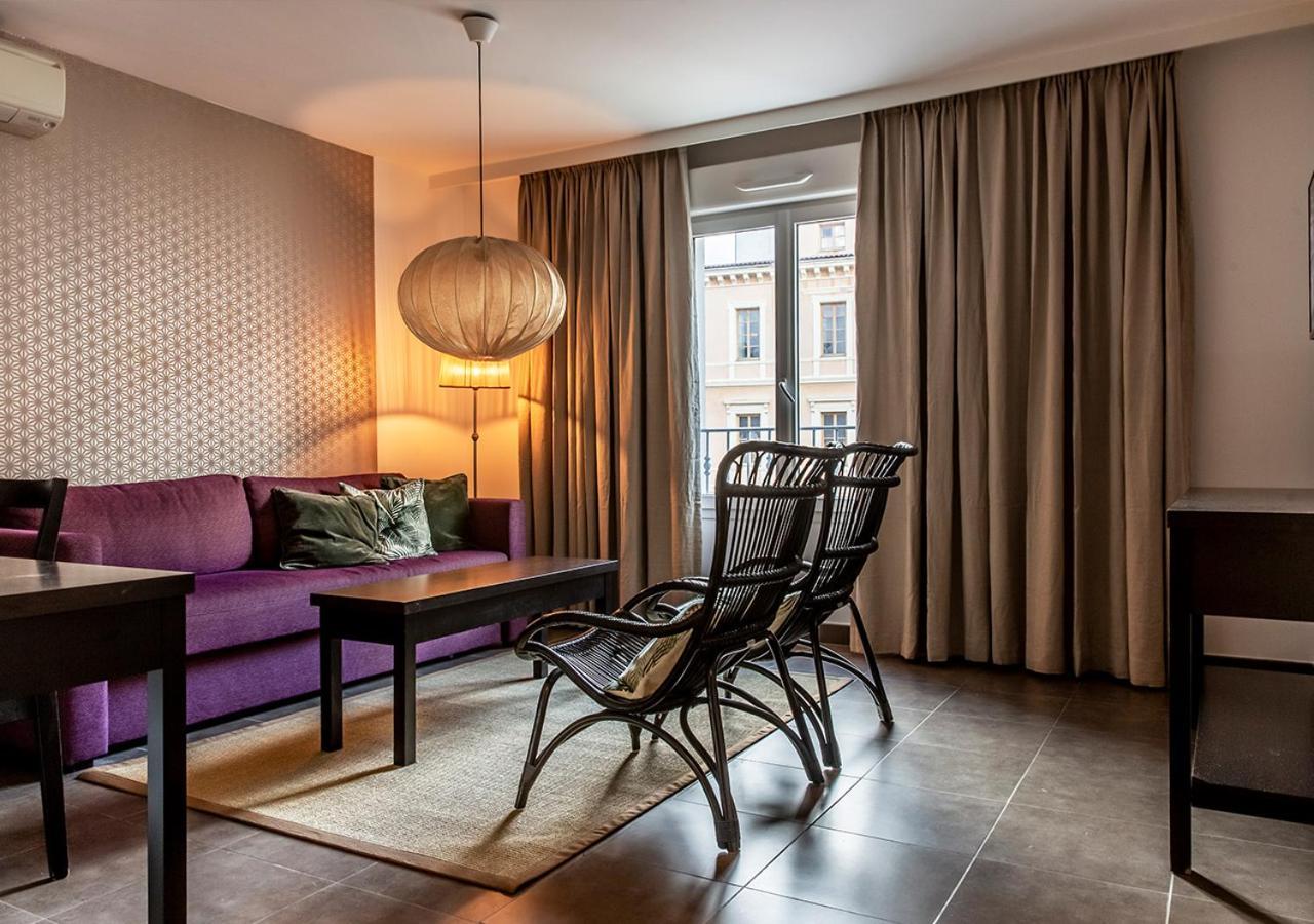 Langley Resort Napoleon Bonaparte Л'Иль-Рус Номер фото